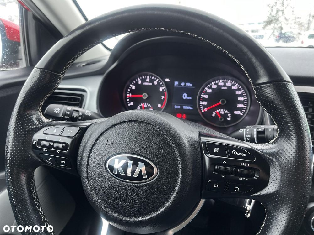 Kia Stonic 1.0 T-GDI L - 22