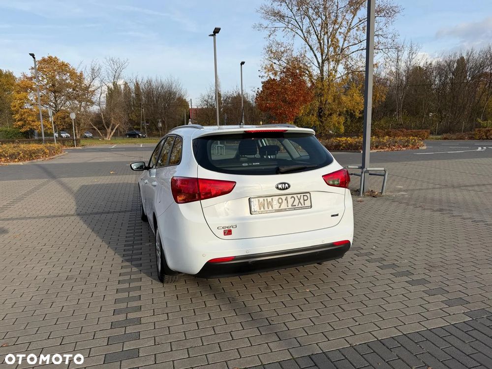 Kia Ceed Cee'd 1.6 CRDi M - 6