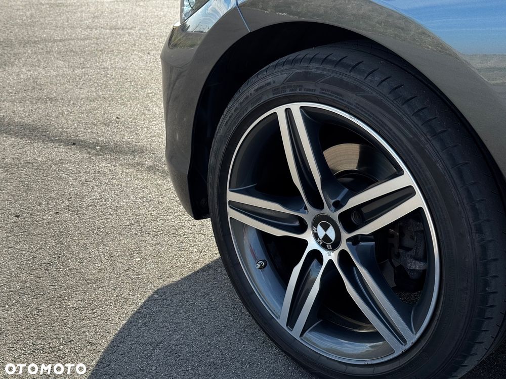 BMW Seria 1 118d - 12