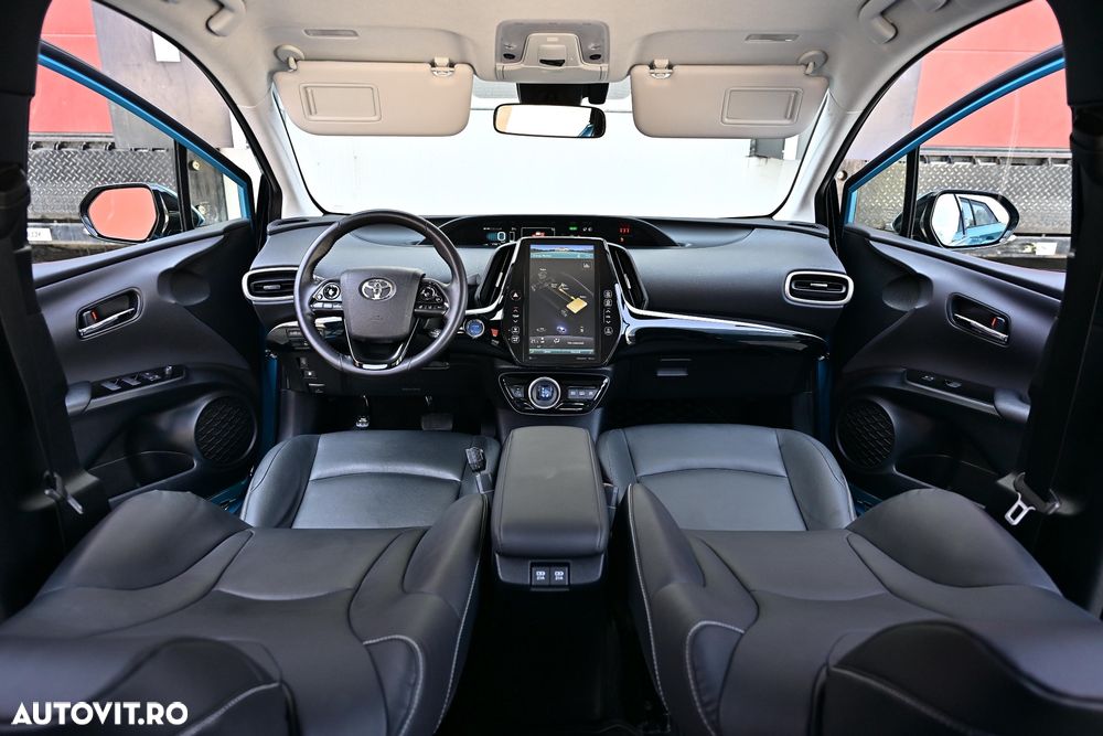 Toyota Prius - 5