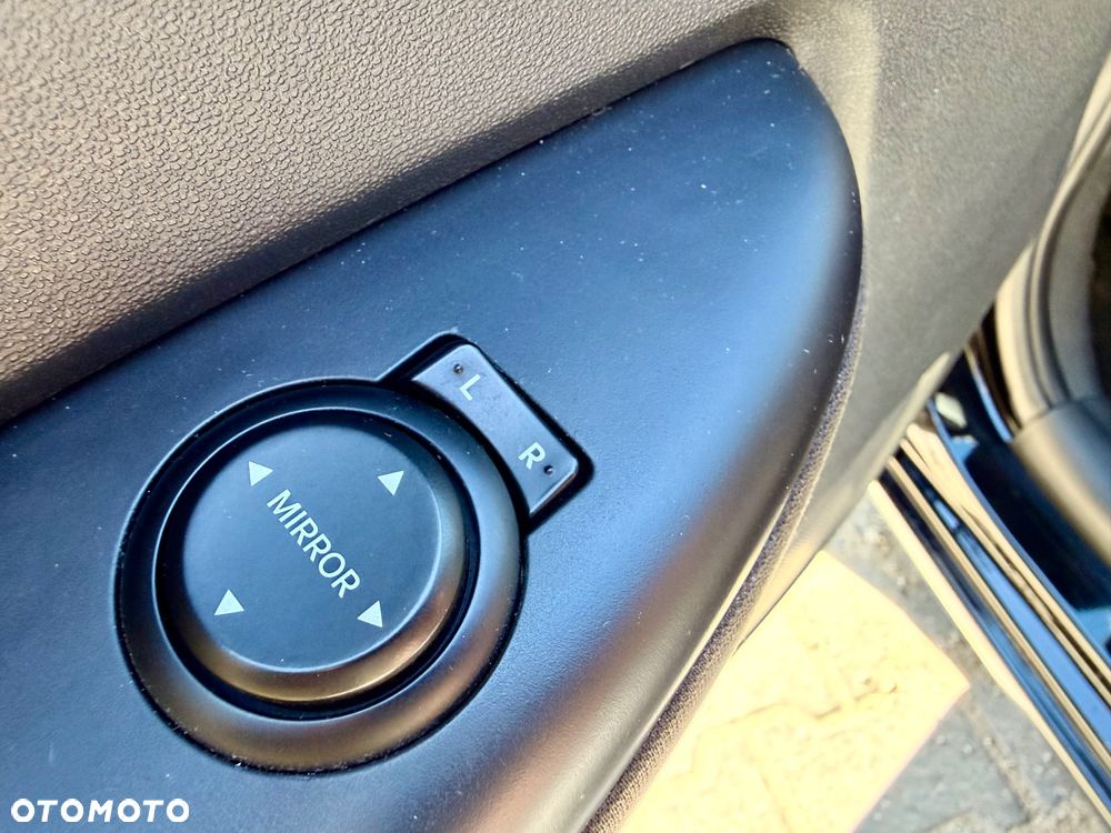 Hyundai i20 1.25 Wersja Jubileuszowa - 18