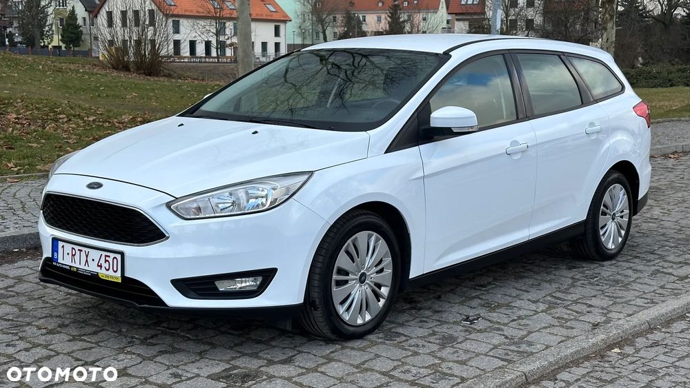 Ford Focus - 1
