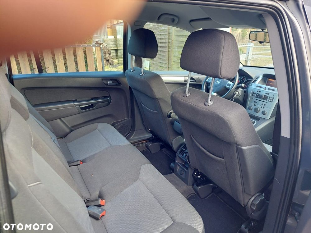 Opel Zafira - 6