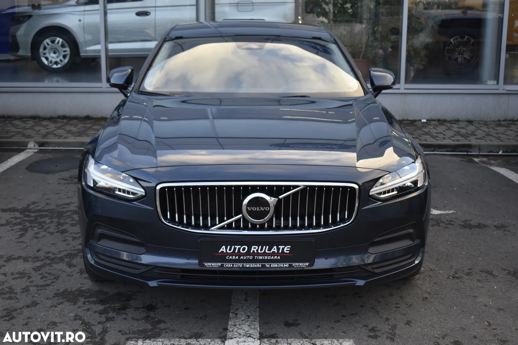Volvo S90 - 3