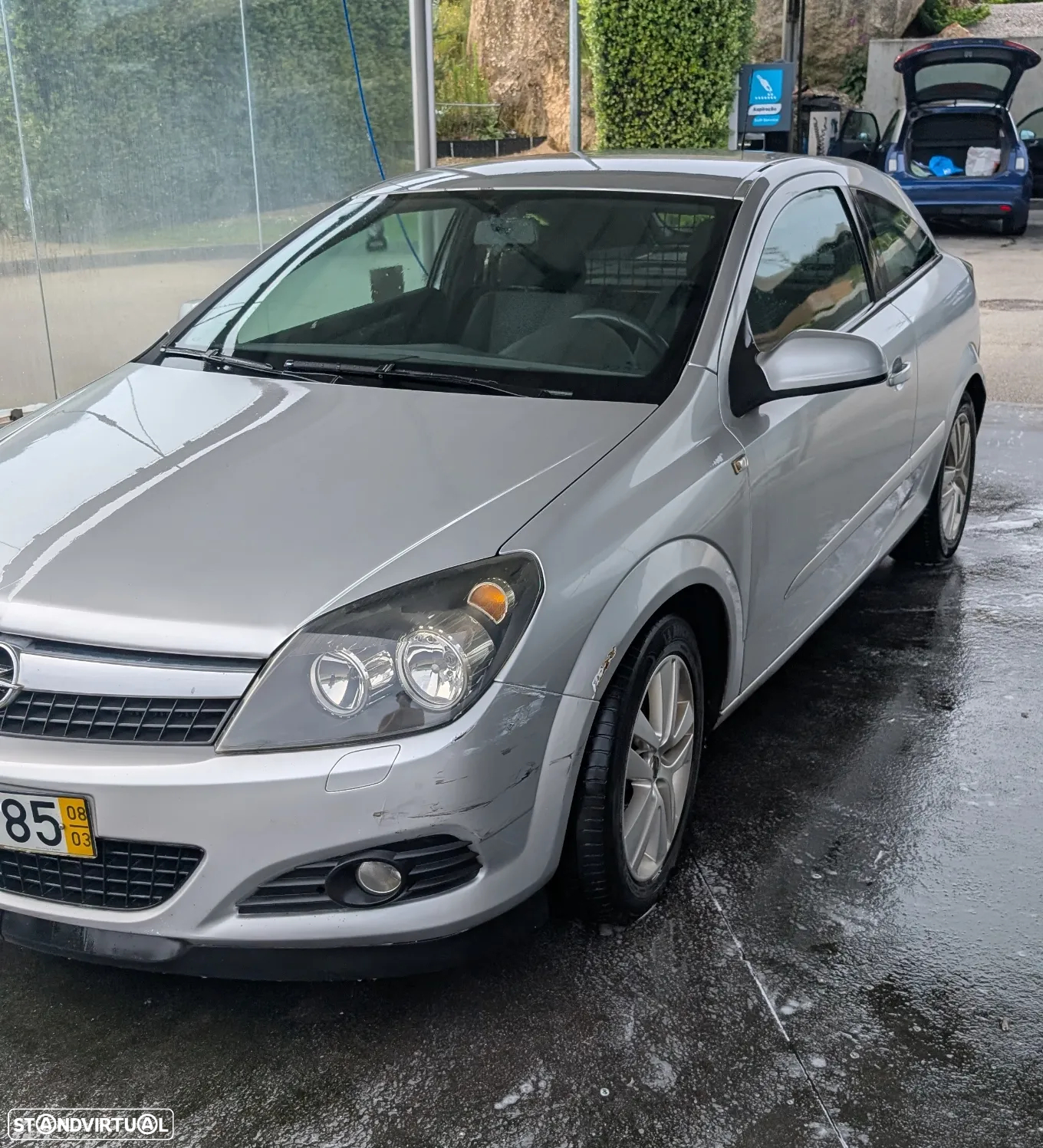 Opel Astra GTC 1.3 CDTi - 10
