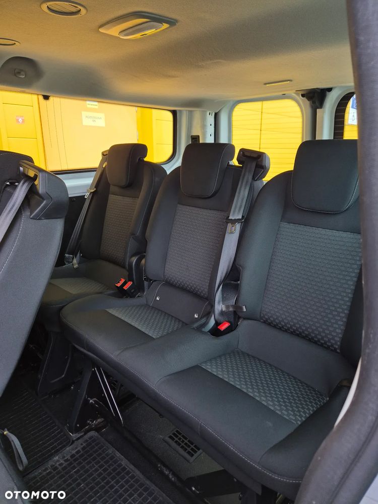 Ford Transit Custom - 11