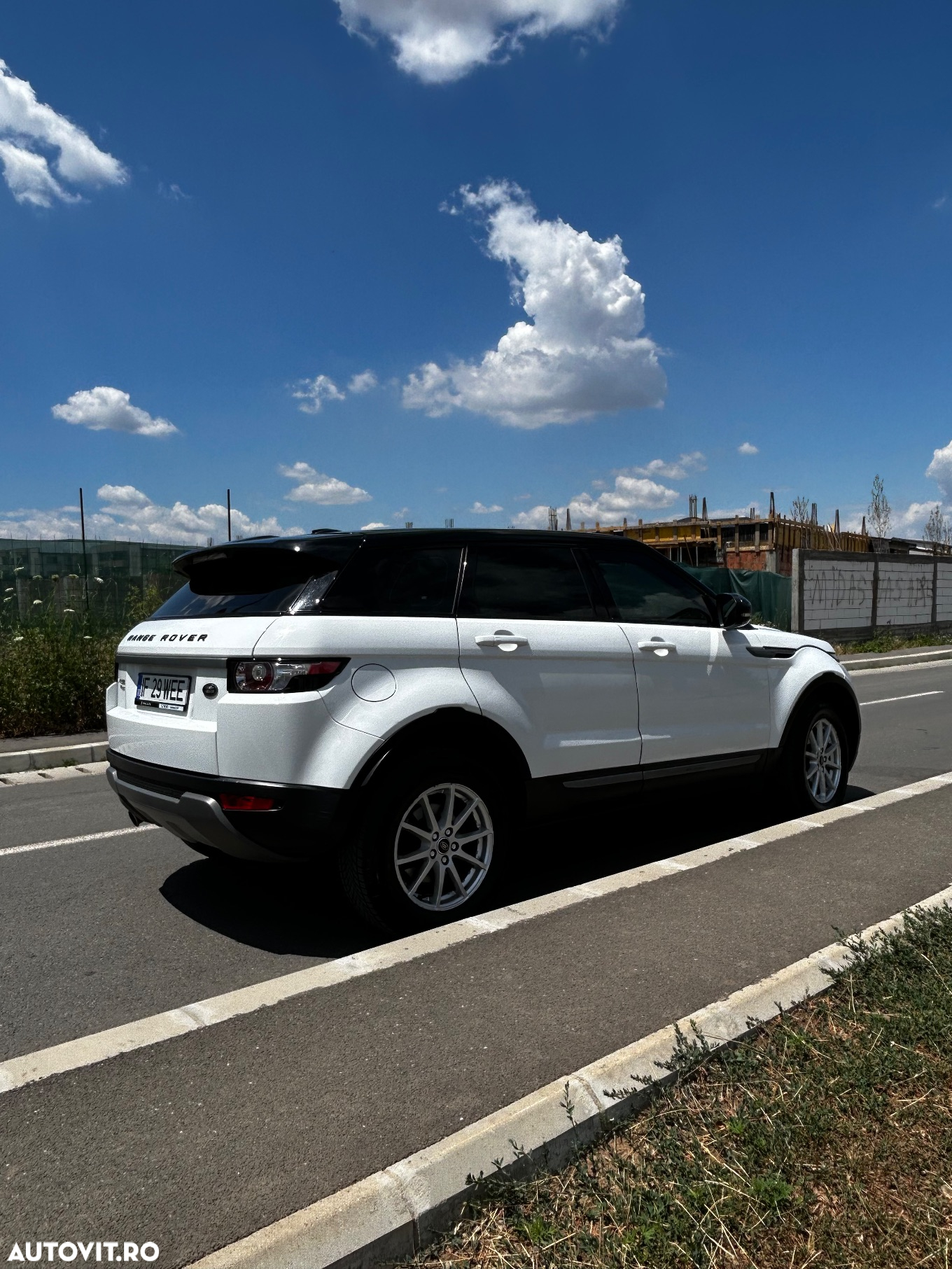 Land Rover Range Rover Evoque - 9