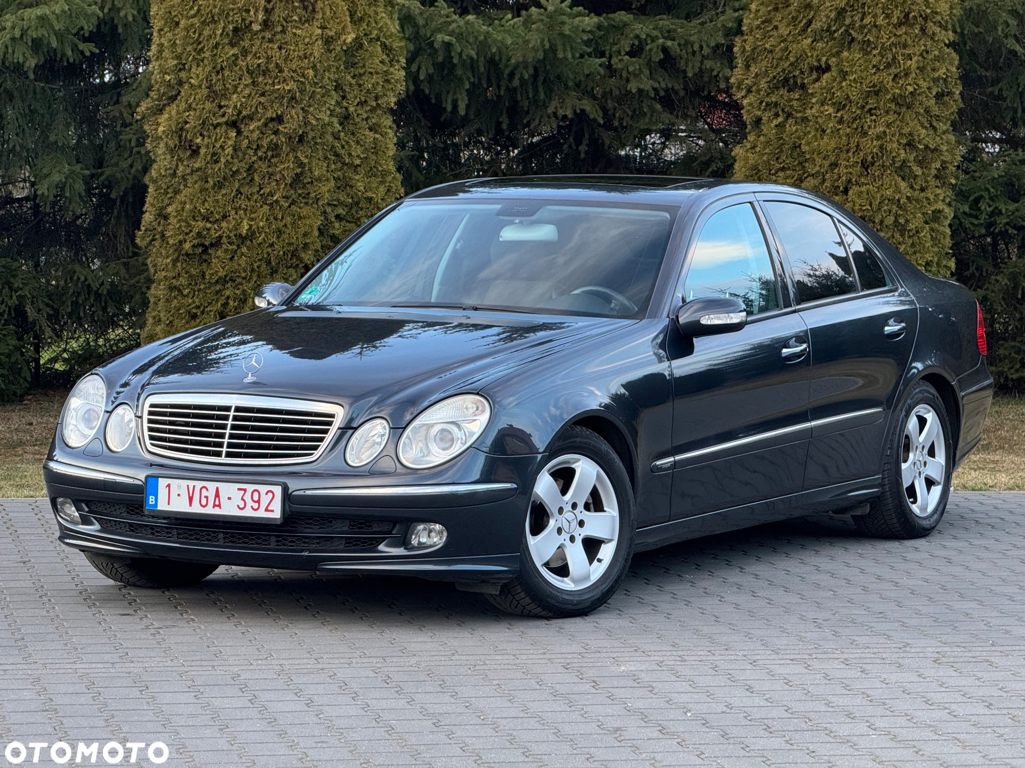 Mercedes-Benz Klasa E 200 T Kompressor Avantgarde Sport Edition - 32