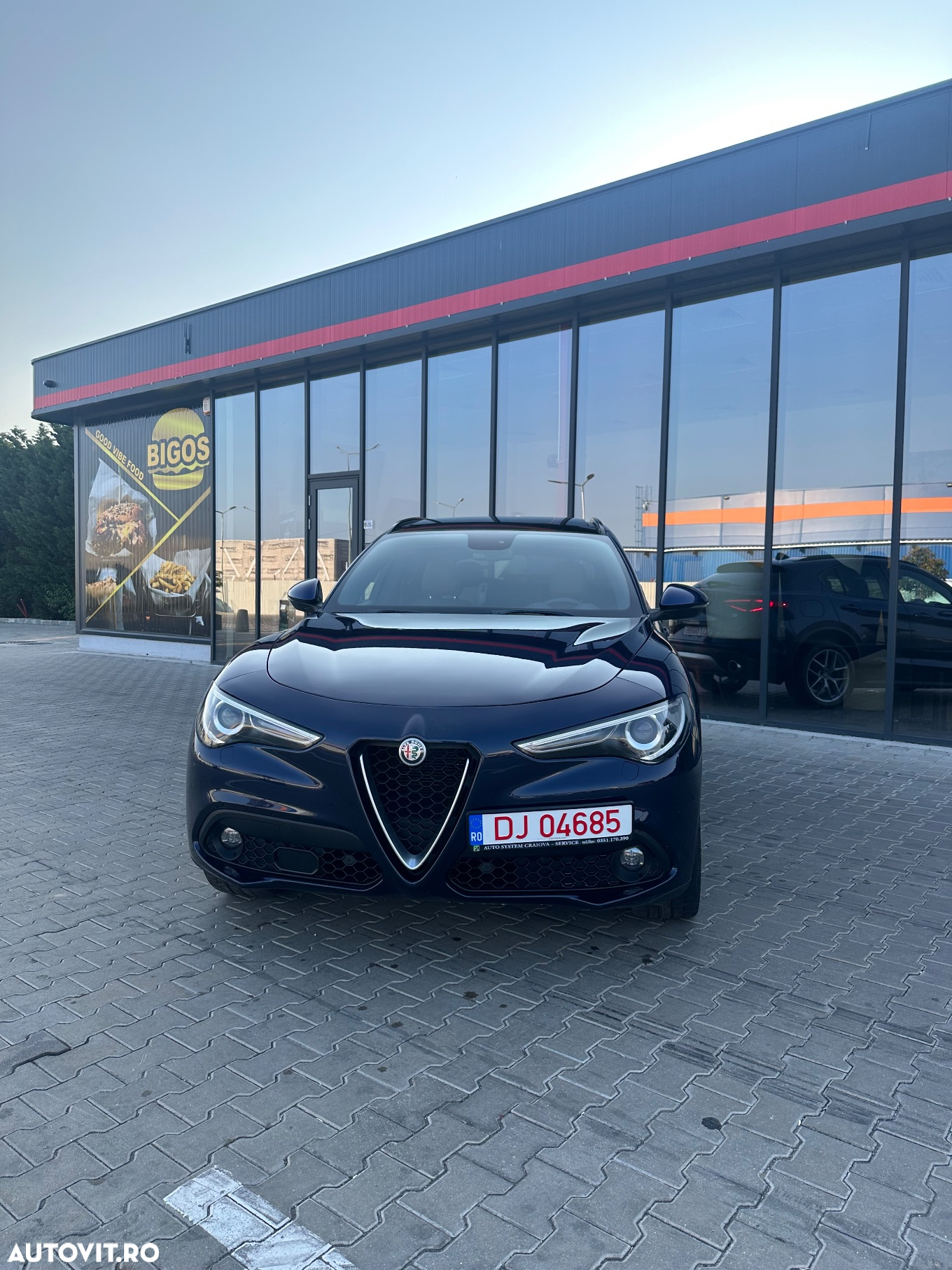 Alfa Romeo Stelvio 2.0 Turbo 16V AT8-Q4 Ti - 23