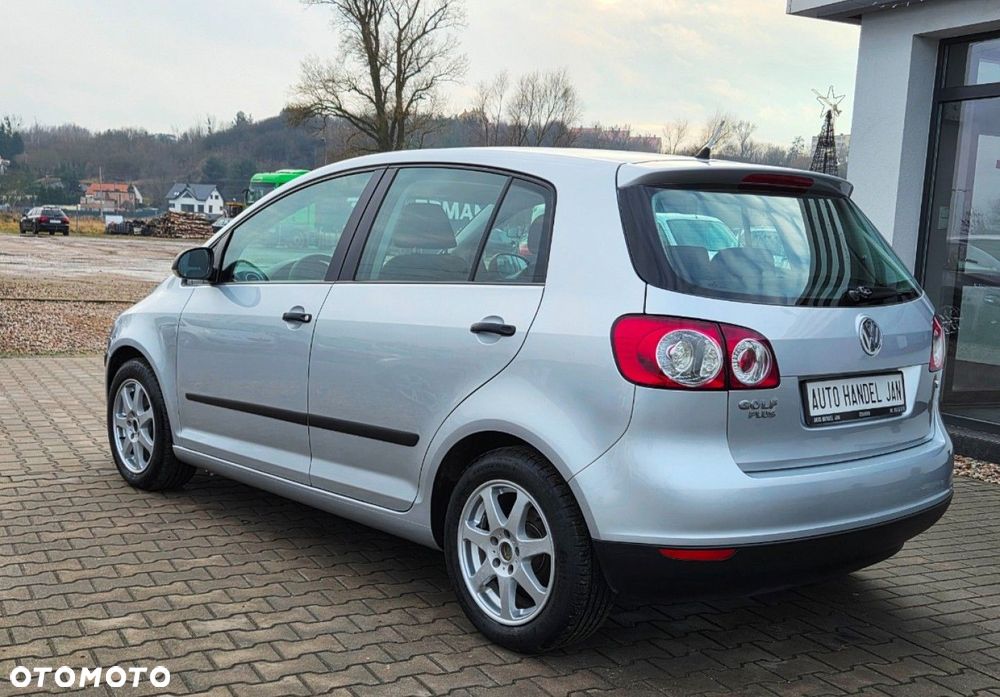 Volkswagen Golf Plus - 21