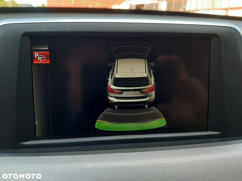 BMW X1 xDrive18d Advantage - 37
