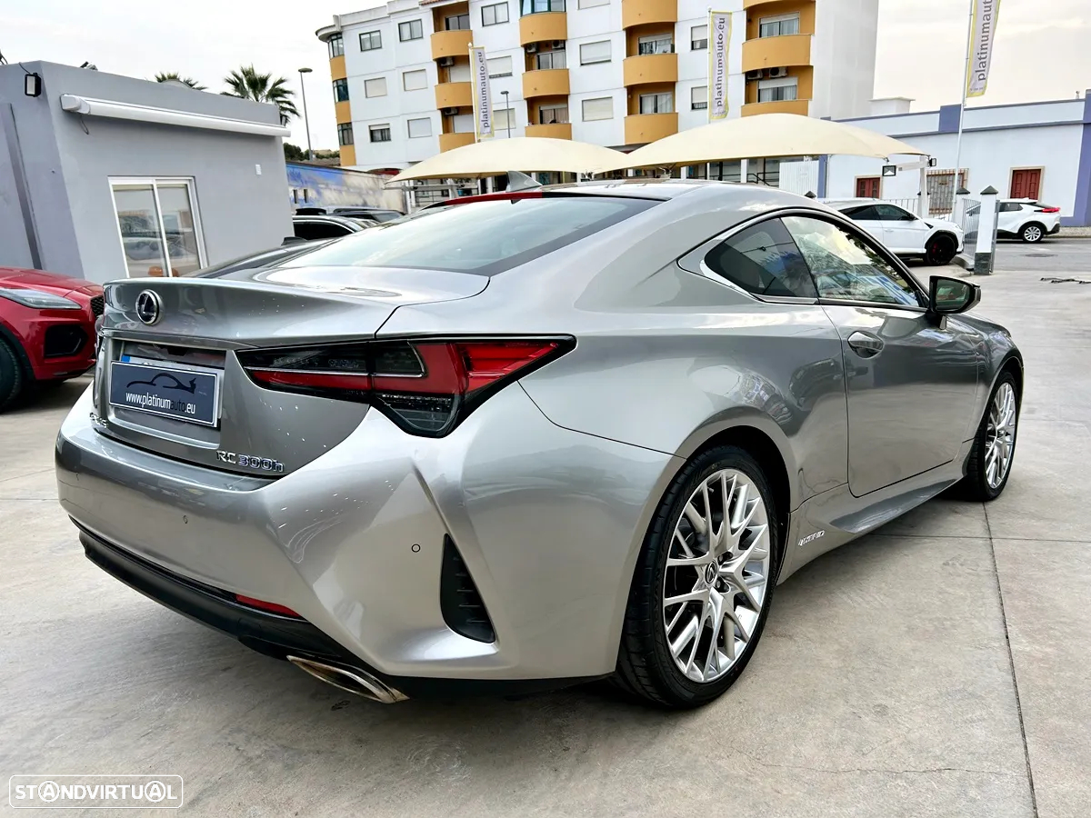 Lexus RC 300h Luxury - 3