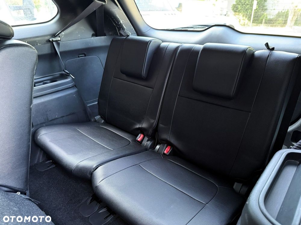 Mitsubishi Outlander 2.0 Intense Comfort 4WD CVT - 29