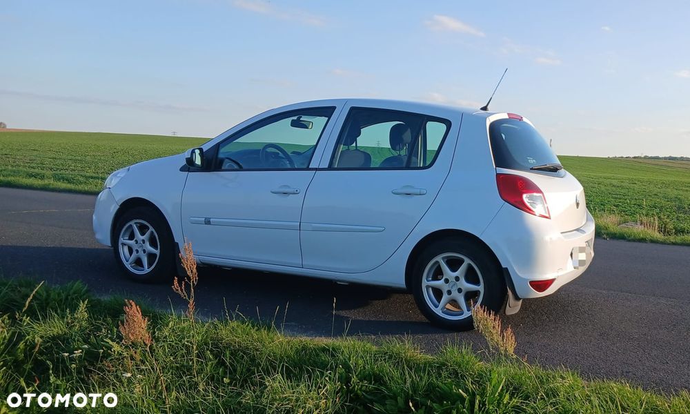 Renault Clio - 3