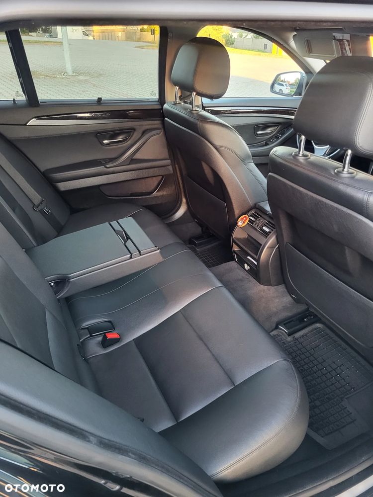 BMW Seria 5 520d - 9