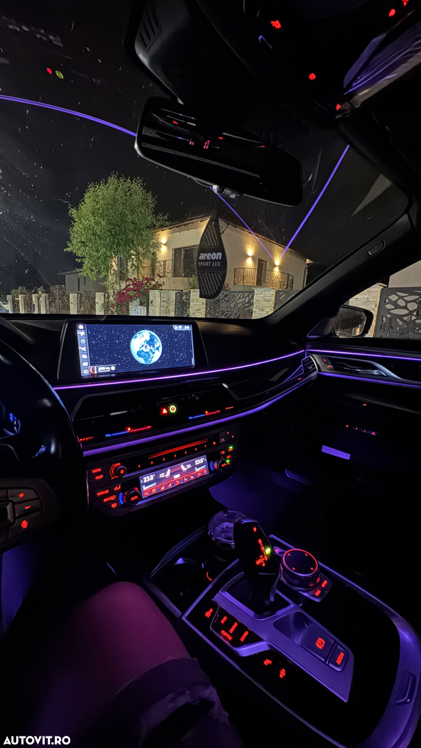 BMW Seria 7 740d xDrive - 29
