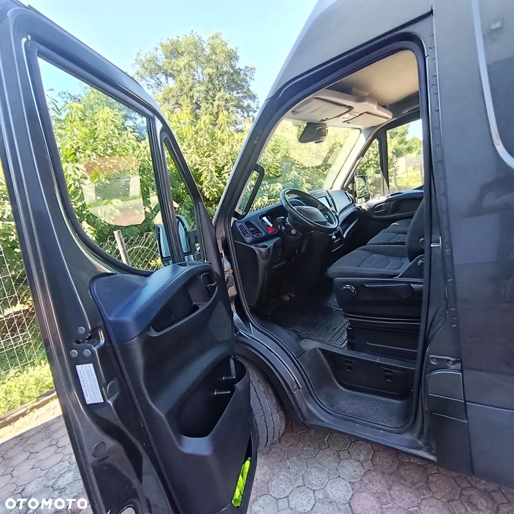 Iveco 35s18 - 8