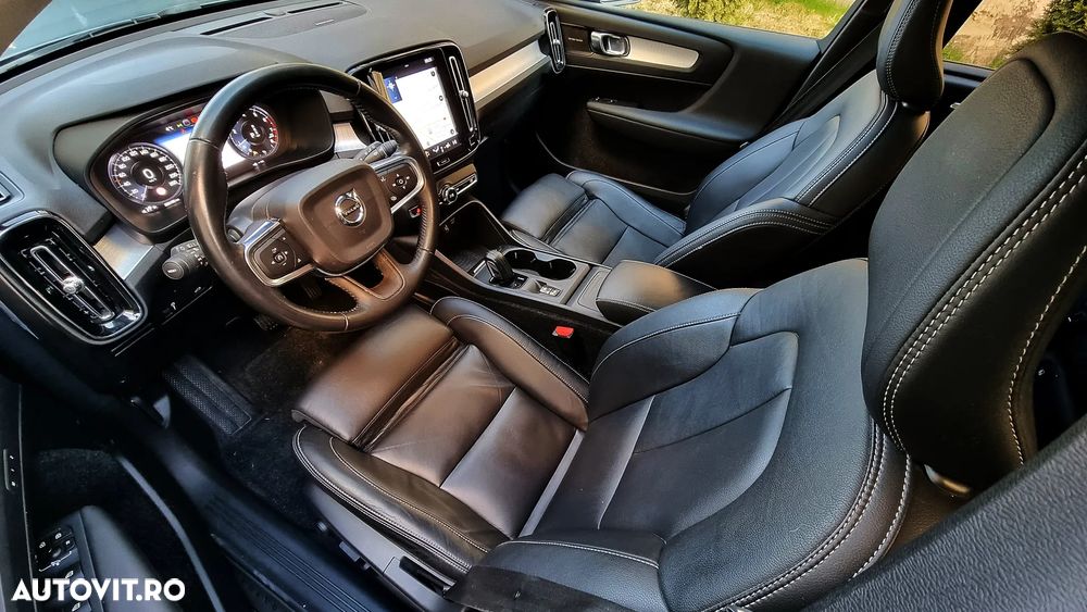 Volvo XC 40 T5 AWD Geartronic Inscription - 4