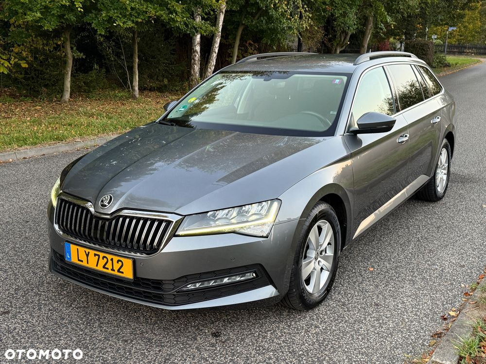Skoda Superb 2.0 TDI DSG Premium Edition - 2
