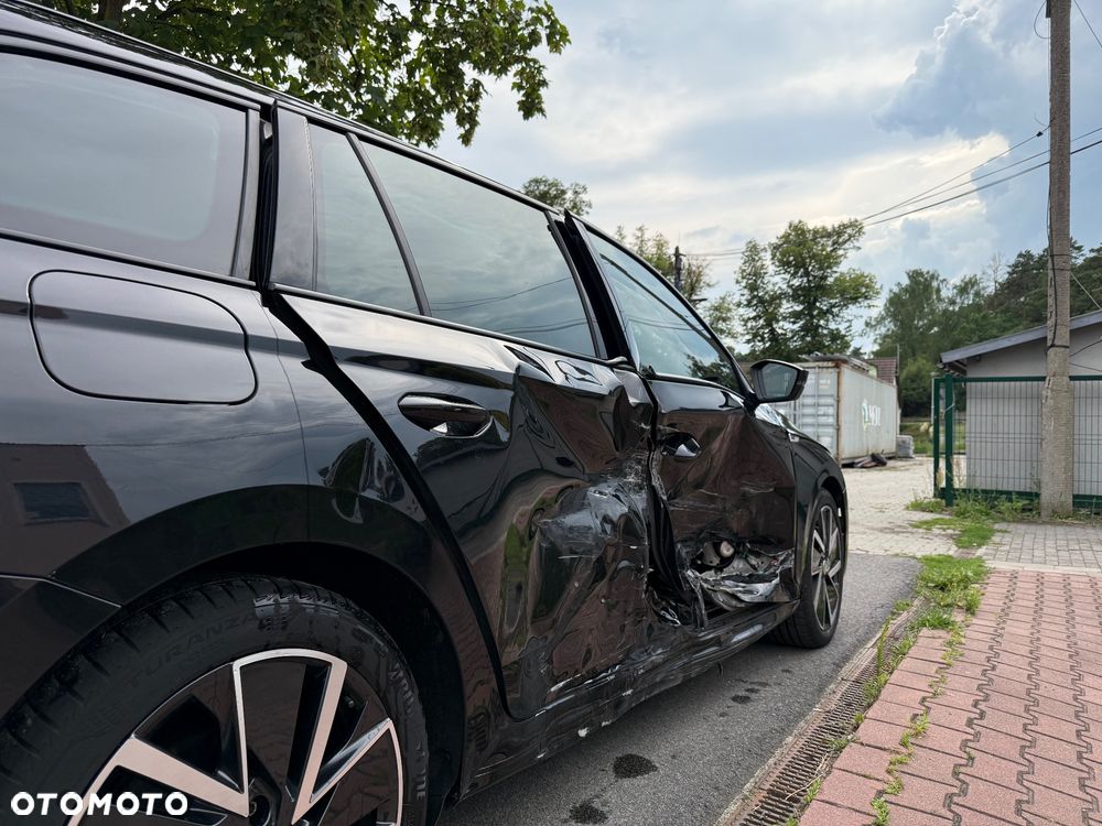 Skoda Octavia 2.0 TDI DSG Sportline - 14