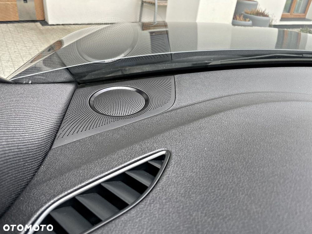 Audi A4 Avant 2.0 TDI DPF clean diesel multitronic S line Sportpaket - 31