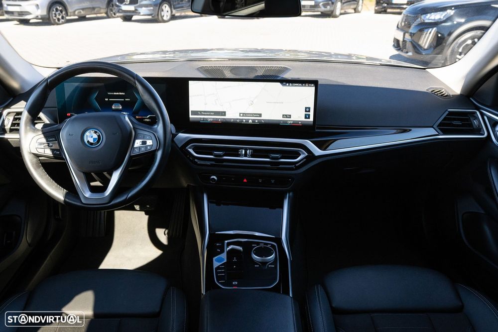 BMW i4 eDrive35 - 24