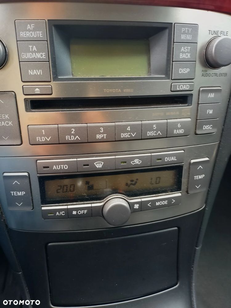 Toyota Avensis 2.0 VVT-i Sol plus - 3
