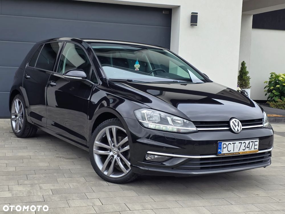 Volkswagen Golf - 23