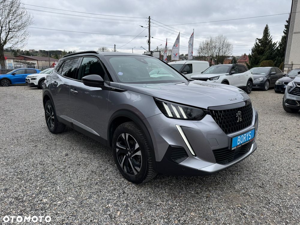 Peugeot 2008 PureTech 130 EAT8 GT Pack - 11