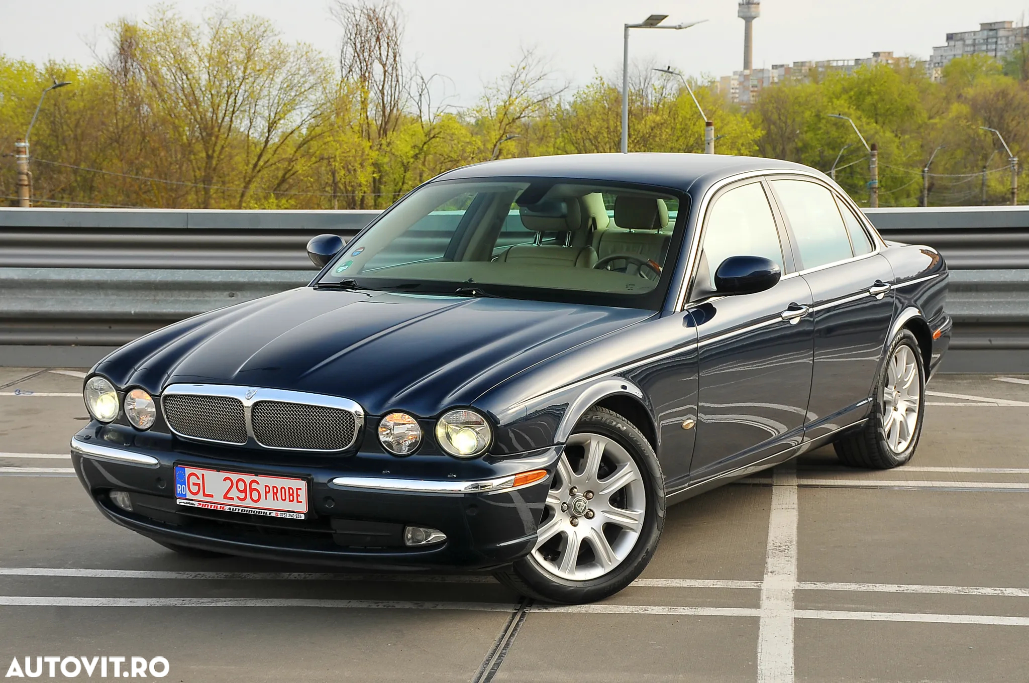 Jaguar XJ XJ6 2.7 Twin Turbo Diesel (LWB) Sovereign Last Edition - 3