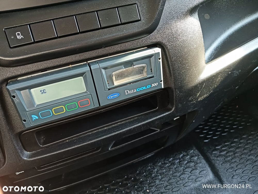 Iveco DAILY 35S11 KONTENER CHŁODNIA WINDA NR 880 - 14