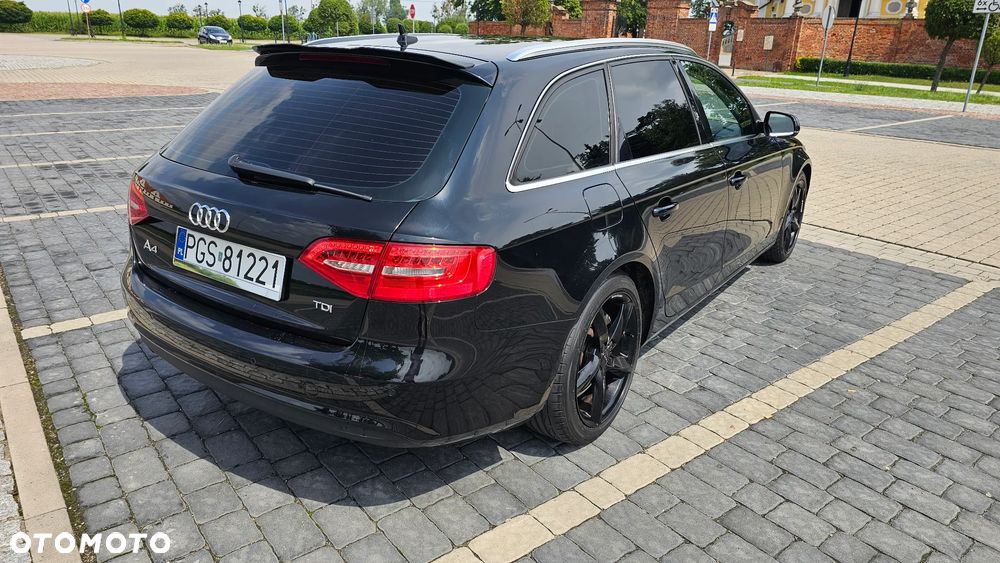 Audi A4 Avant - 8