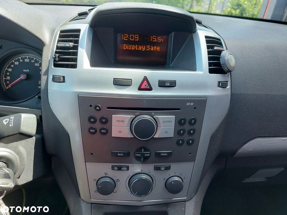 Opel Zafira - 20