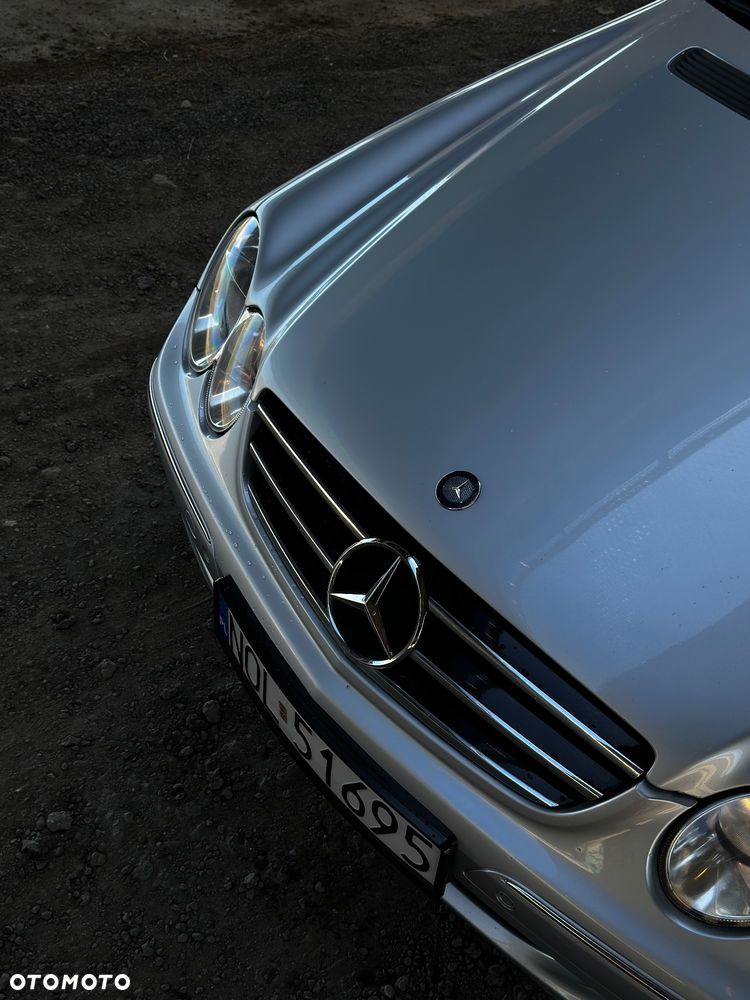 Mercedes-Benz CLK - 16