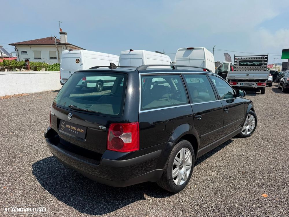 VW Passat 1.9 TDi Confortline Tip - 4