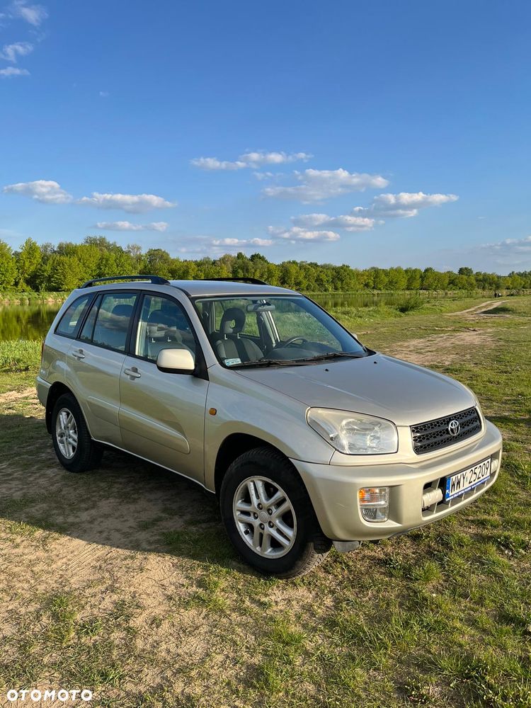 Toyota RAV4 - 2