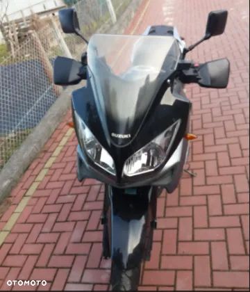Suzuki V-STROM - 2