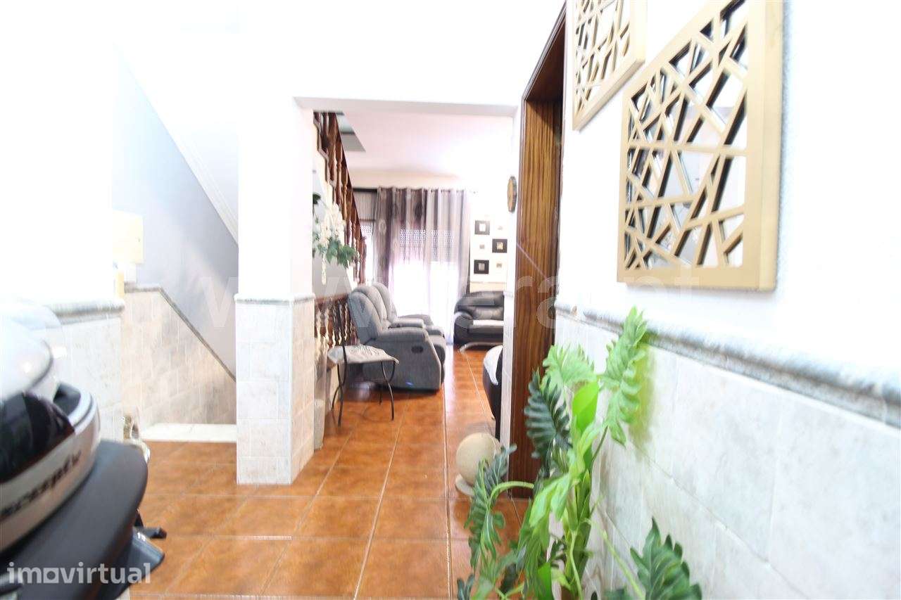 Andar de moradia T3 ; Quinta do Conde - Grande imagem: 5/22