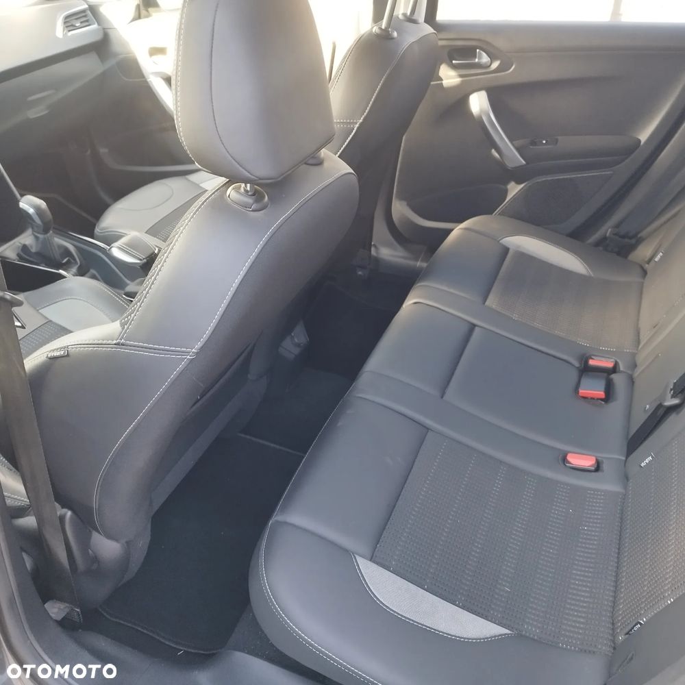 Peugeot 2008 1.5 BlueHDi Allure - 3
