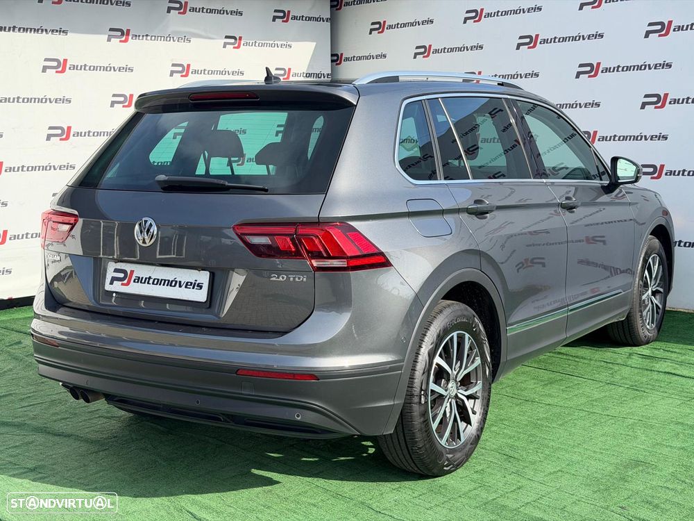 VW Tiguan 2.0 TDI Confortline DSG - 7