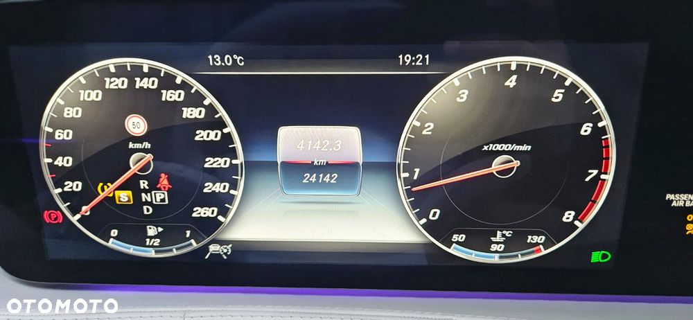 Mercedes-Benz Klasa S 560 4-Matic 9G-TRONIC - 22