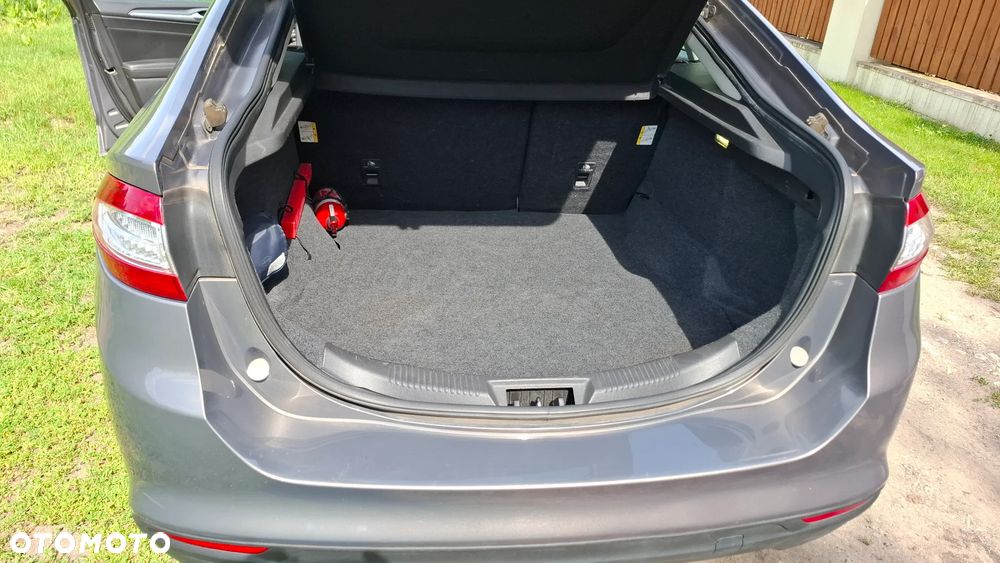 Ford Mondeo 2.0 TDCi Trend - 10
