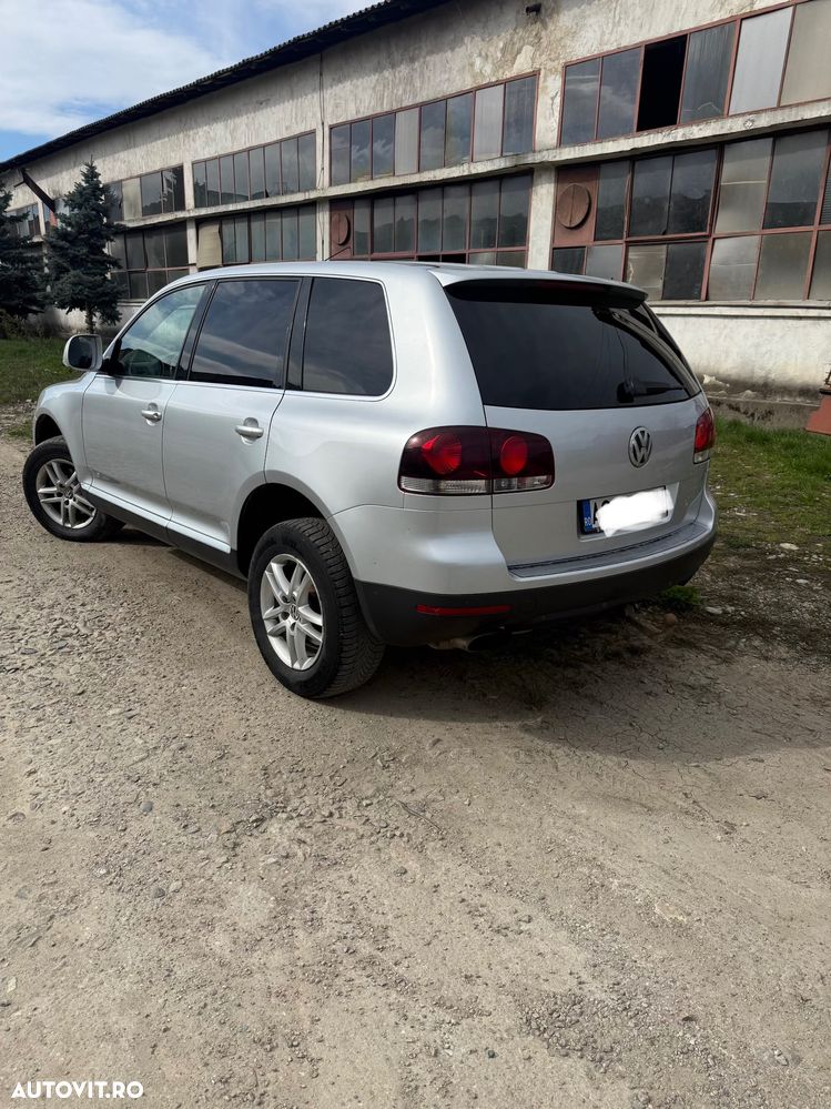 Volkswagen Touareg - 4