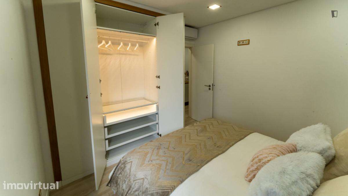 Apartamento com 1 quartos - localizado em Faro - Grande imagem: 5/28