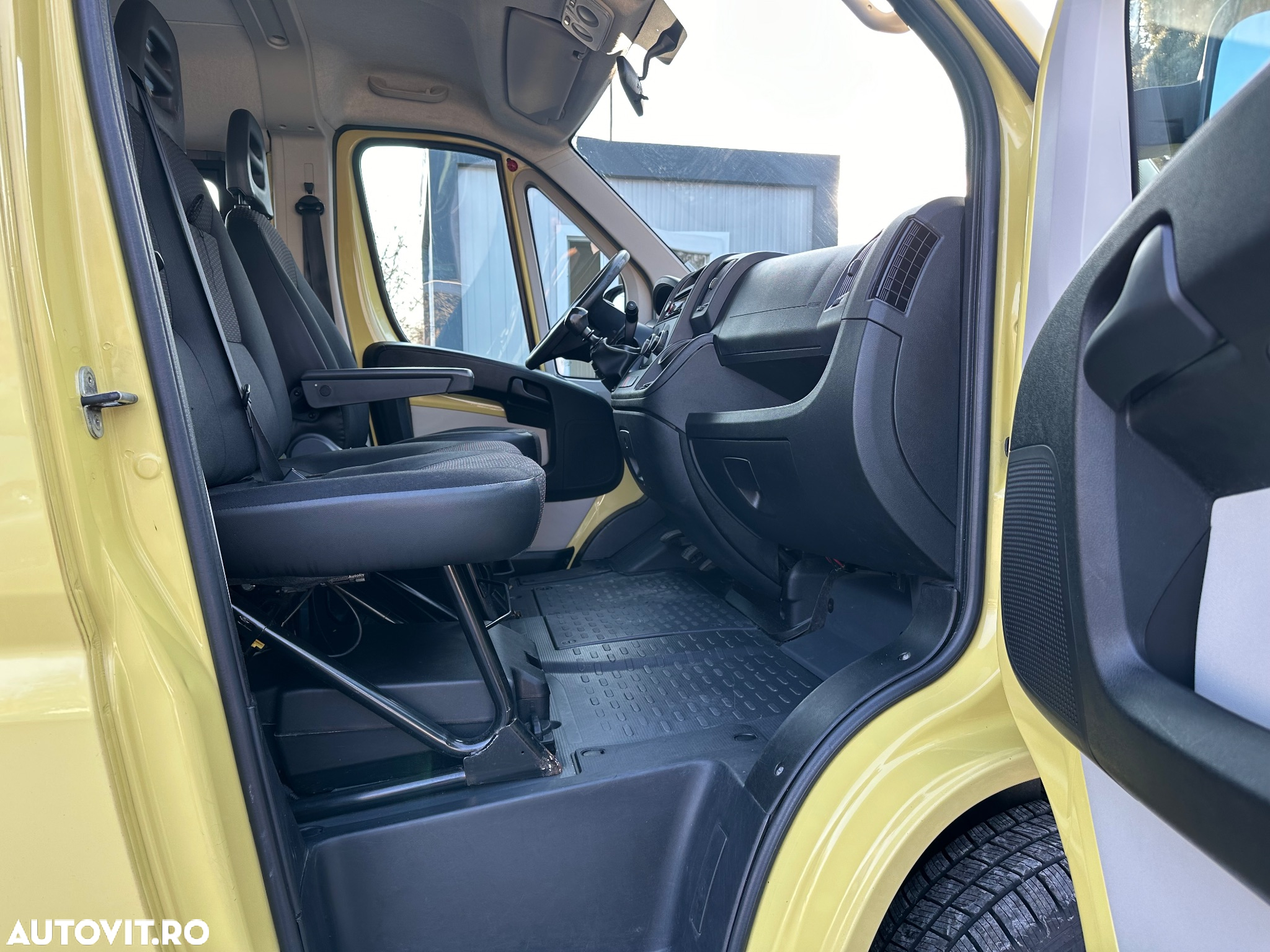 Peugeot Boxer HDi 330 L1H1 Active - 10