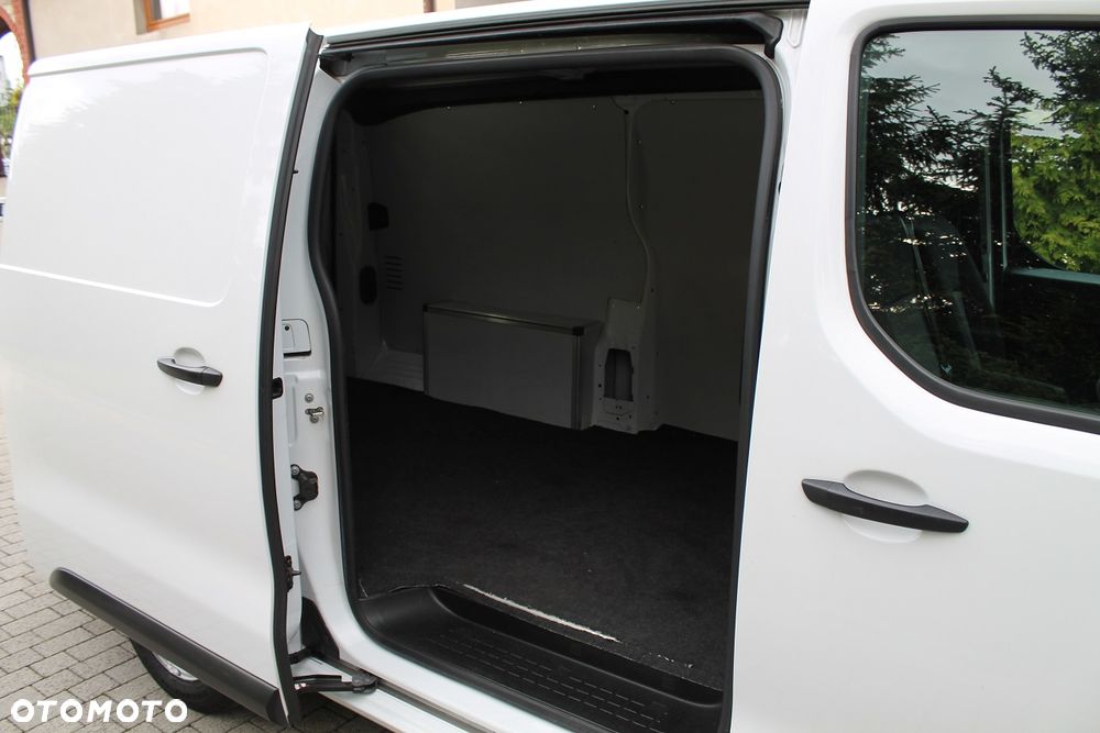 Opel Vivaro - 18