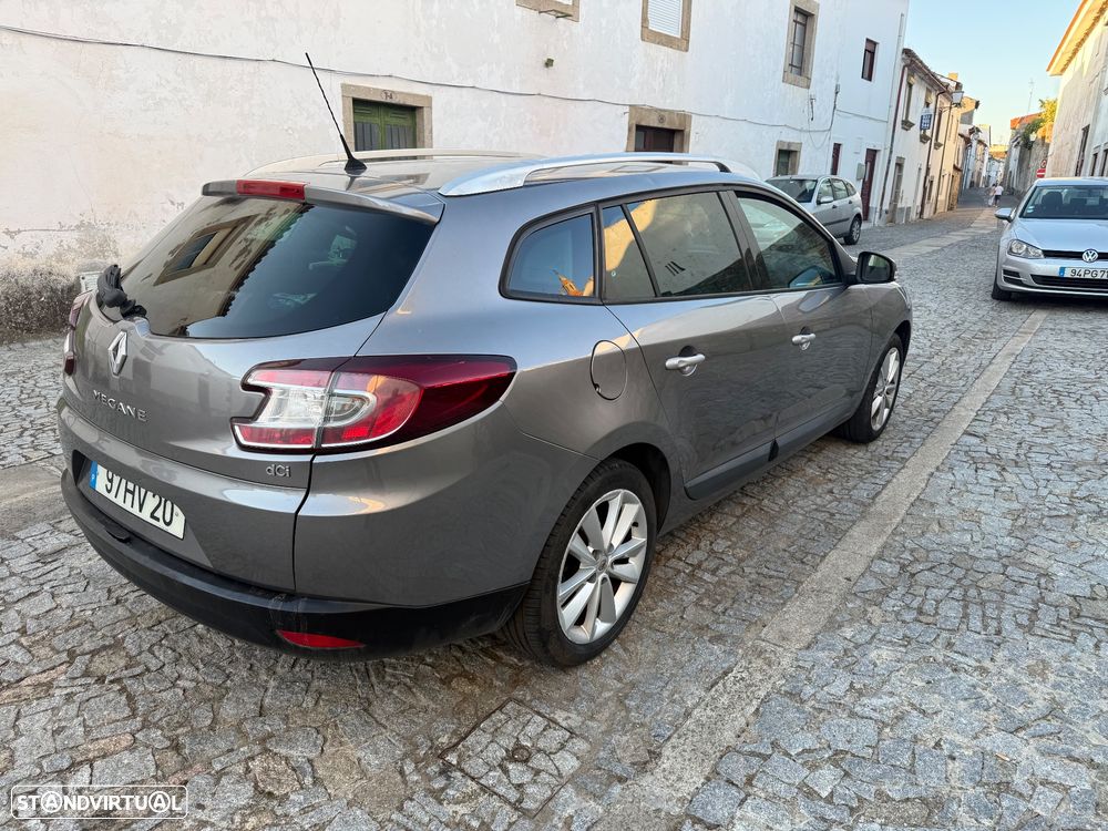 Renault Mégane Sport Tourer 1.5 dCi Dynamique - 4