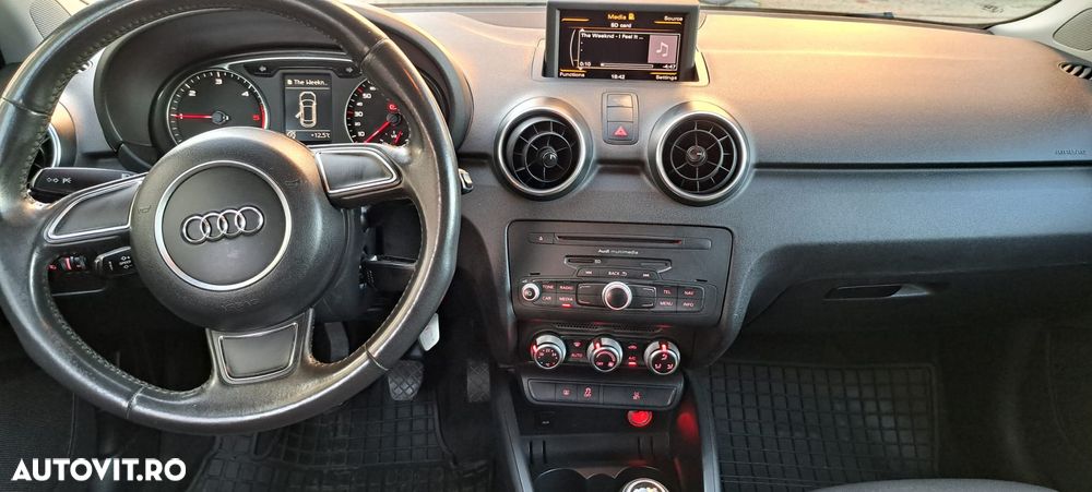 Audi A1 1.6 TDI ack Ambition - 15