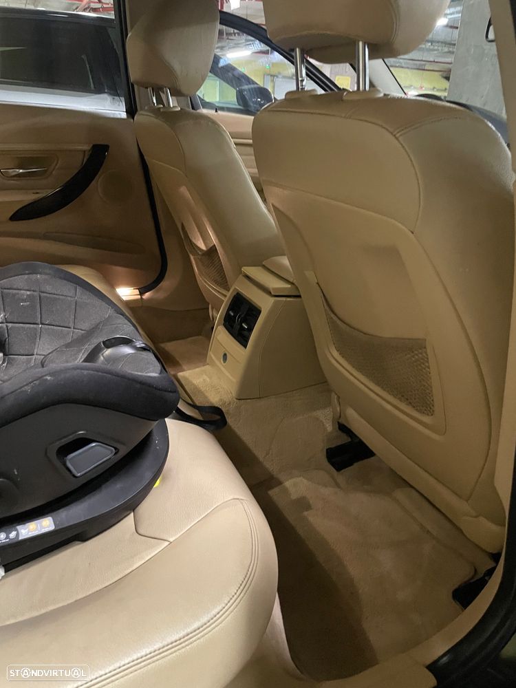 BMW 318 d Touring Aut. Luxury Line - 22