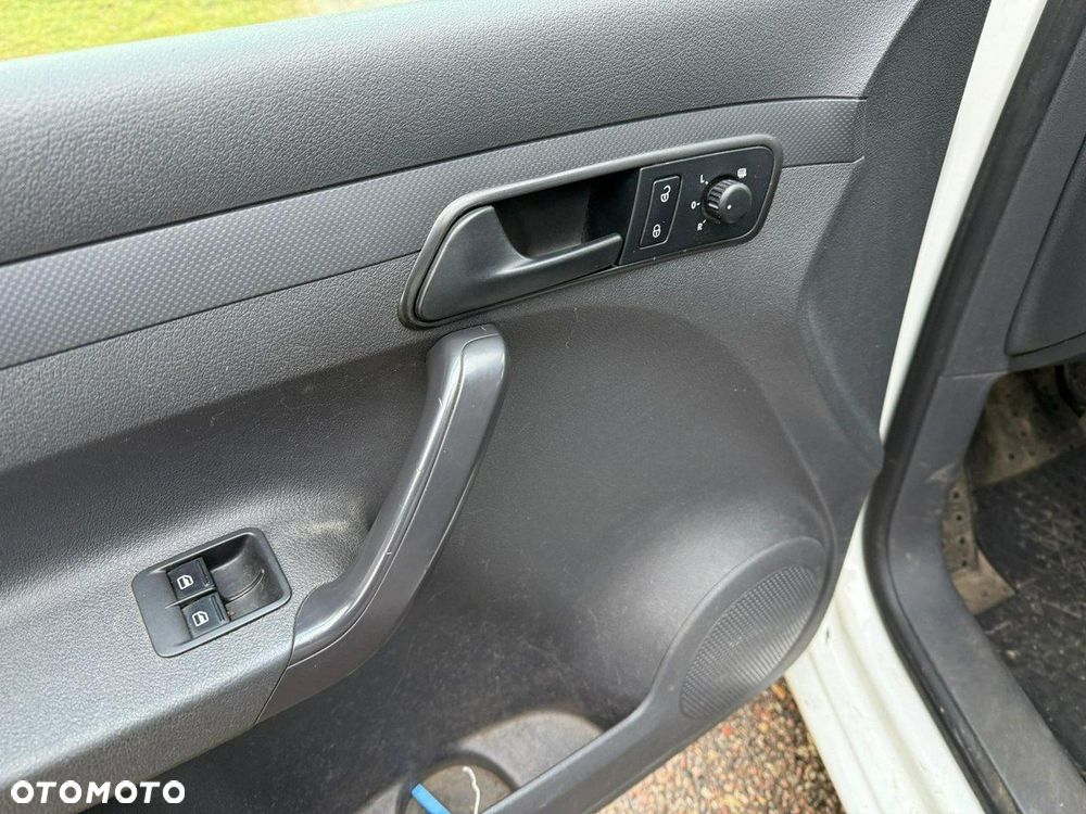 Volkswagen Caddy - 18